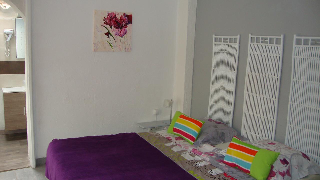 Couette-café Le Soleil Bleu 3*